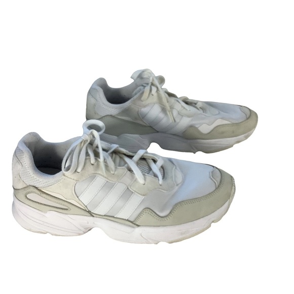 Adidas 10 Men’s Yung-96 White & Light Gray Sneakers - Picture 3 of 7